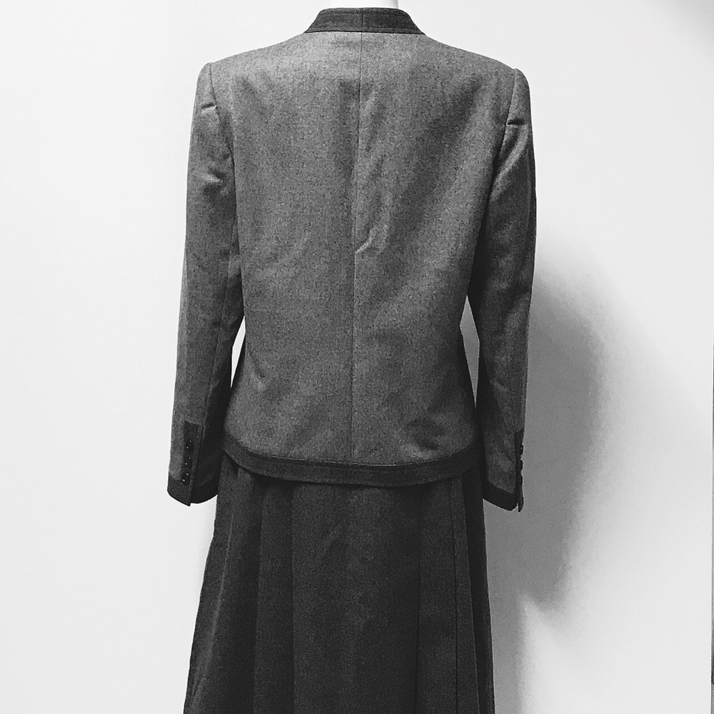 NWOT GIVENCHY Wool Two-Piece Skirt Suit - Picture 7 of 9